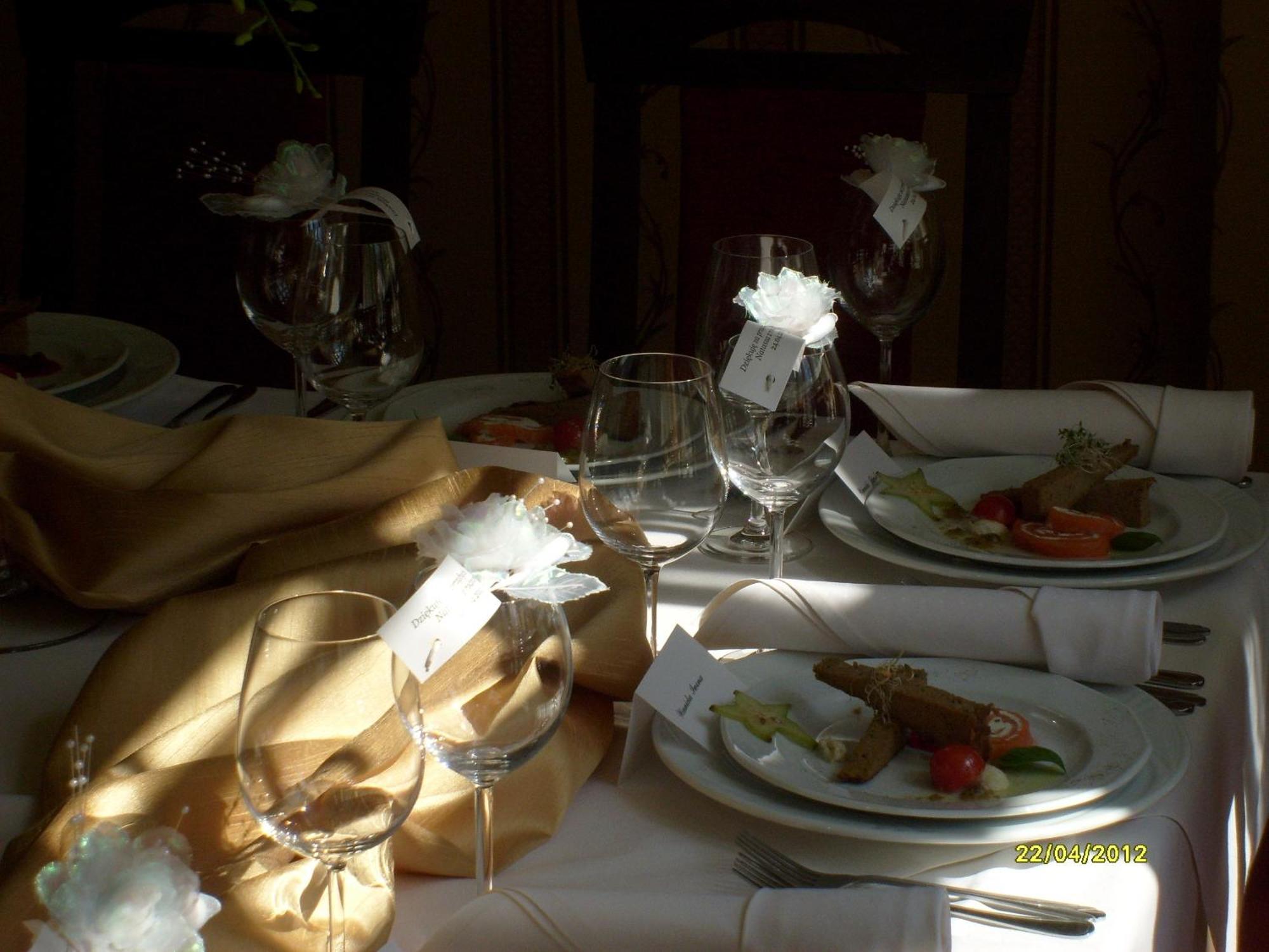 Pensjonat - Restauracja Zolty Domek シュチェチネク エクステリア 写真